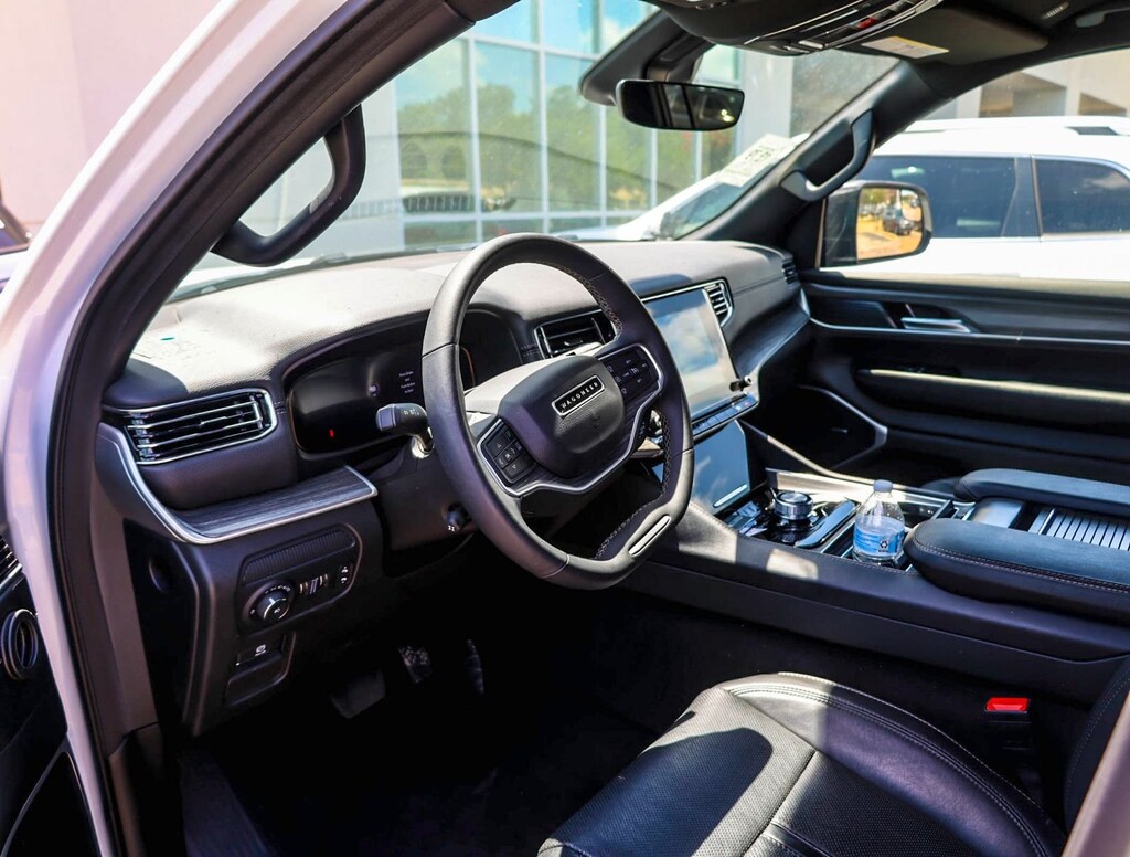 Used 2024 Jeep Wagoneer L Series II Sport Utility