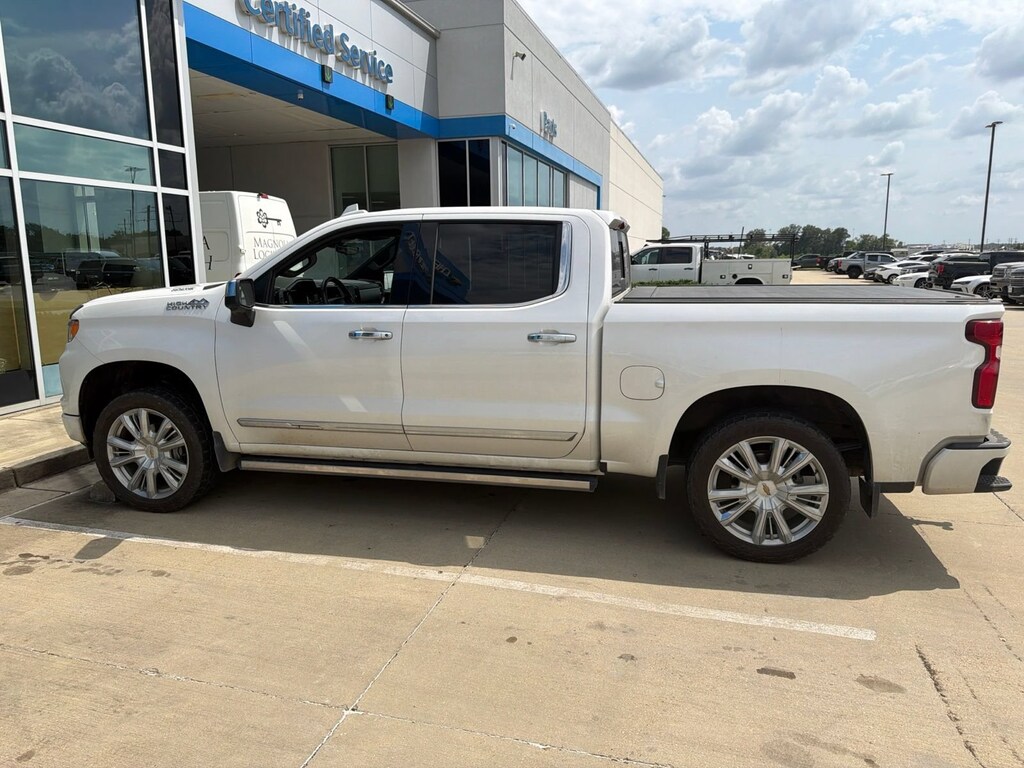 Used 2025 Chevrolet Silverado 1500 High Country Crew Cab