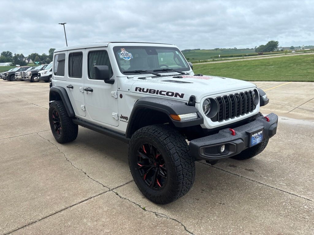 Used 2025 Jeep Wrangler Rubicon SUV