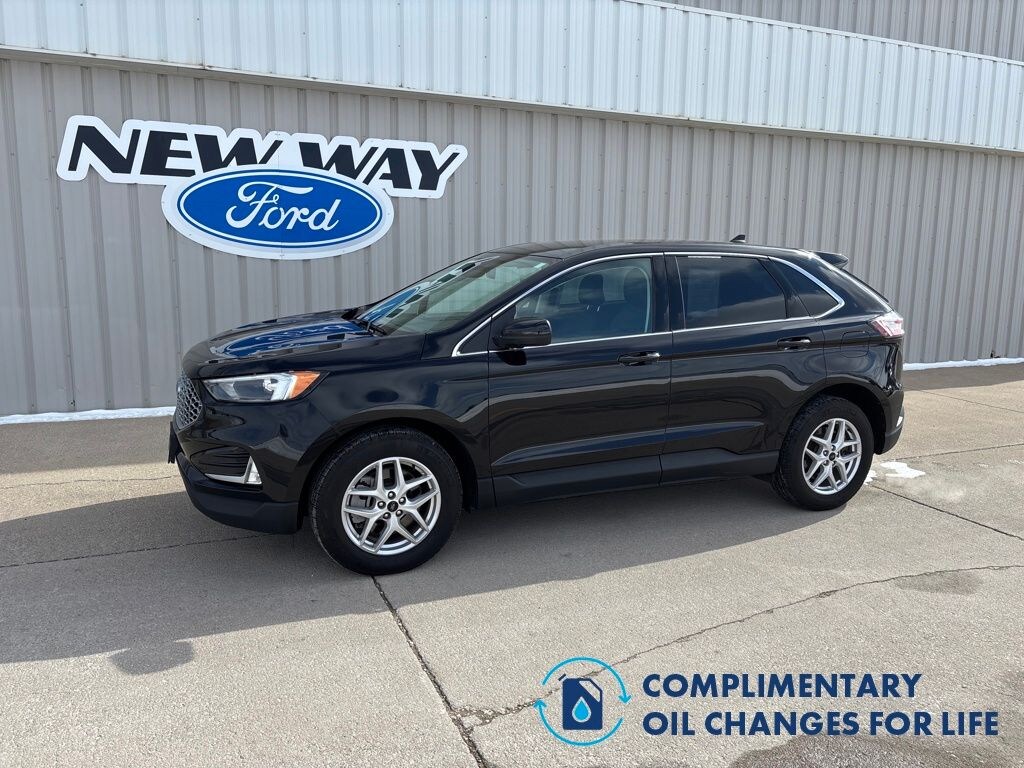 Used 2024 Ford Edge SEL SUV