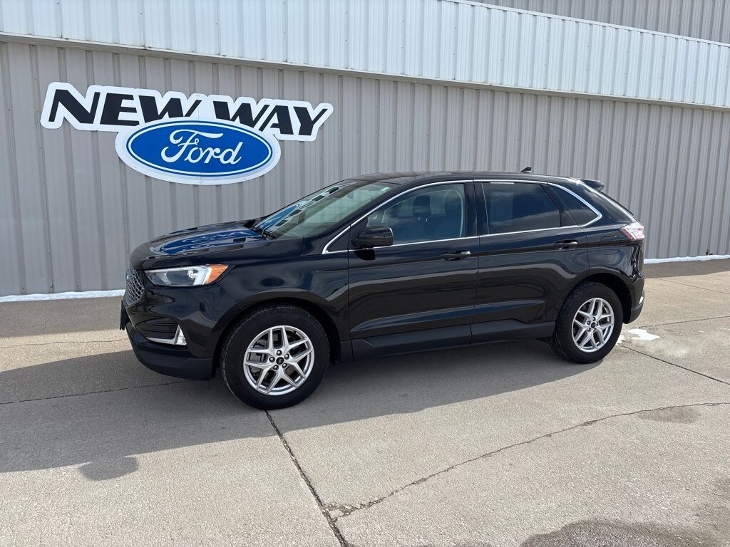 Used 2024 Ford Edge SEL SUV