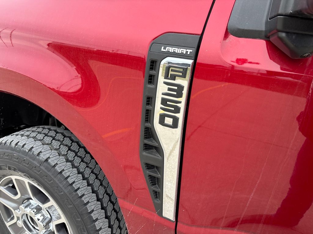 2026 Ford F-350 Super Duty Lariat - Photo 14