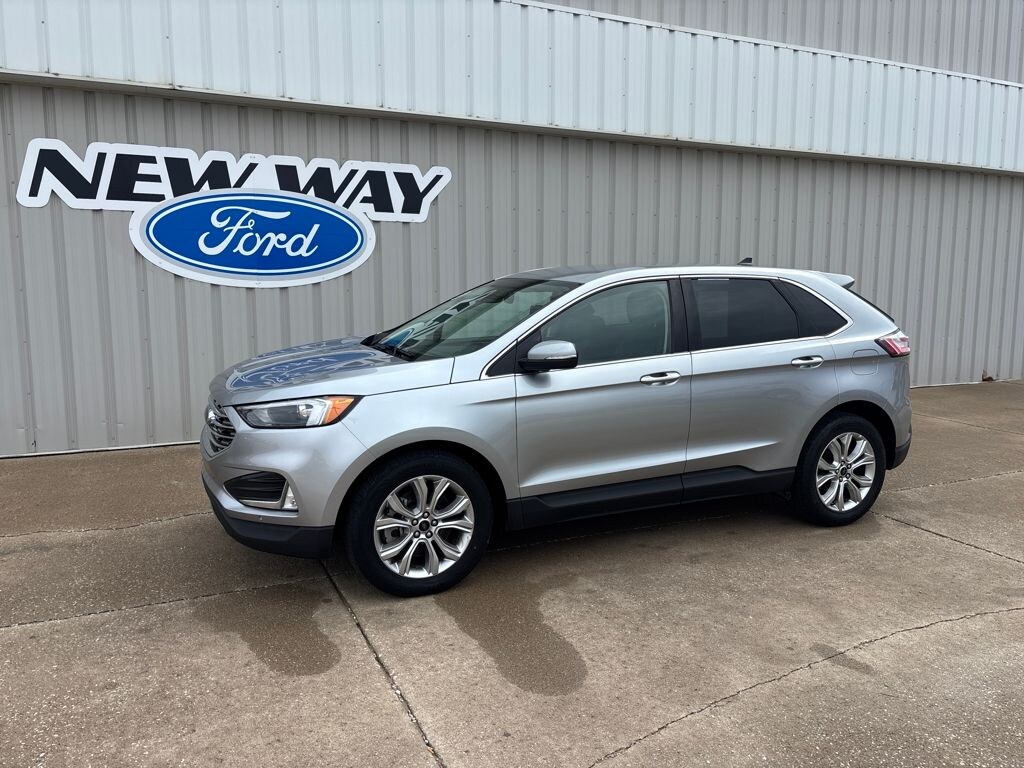Used 2024 Ford Edge Titanium SUV