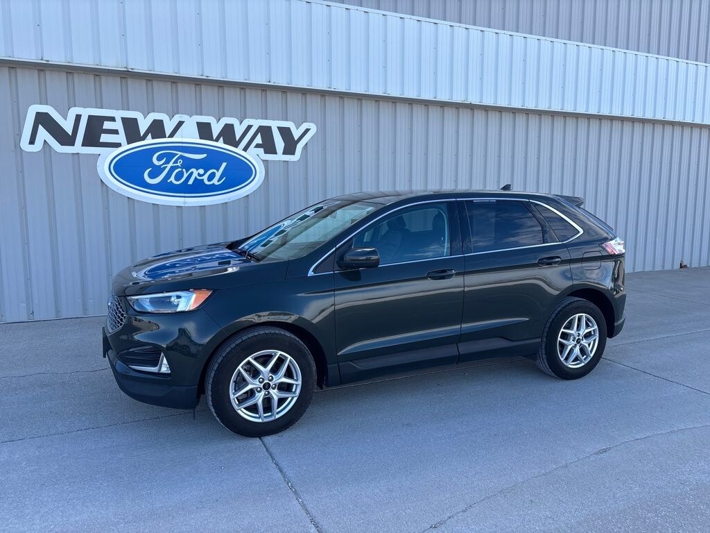 Used 2024 Ford Edge SEL SUV