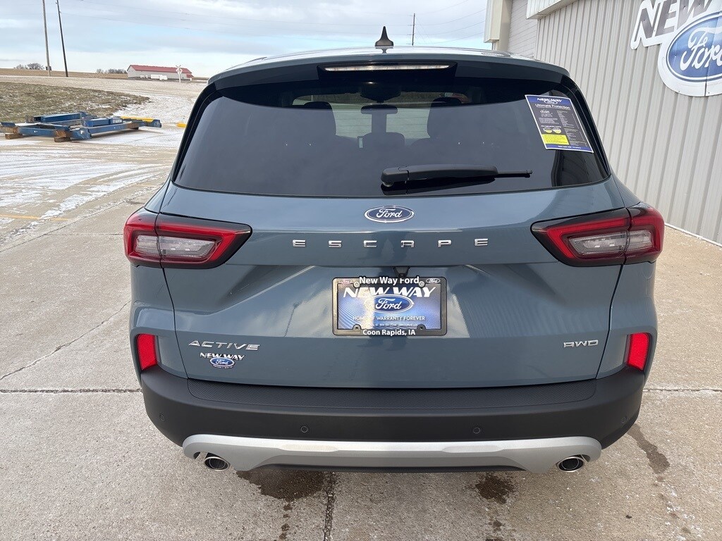2025 Ford Escape Active photo 3