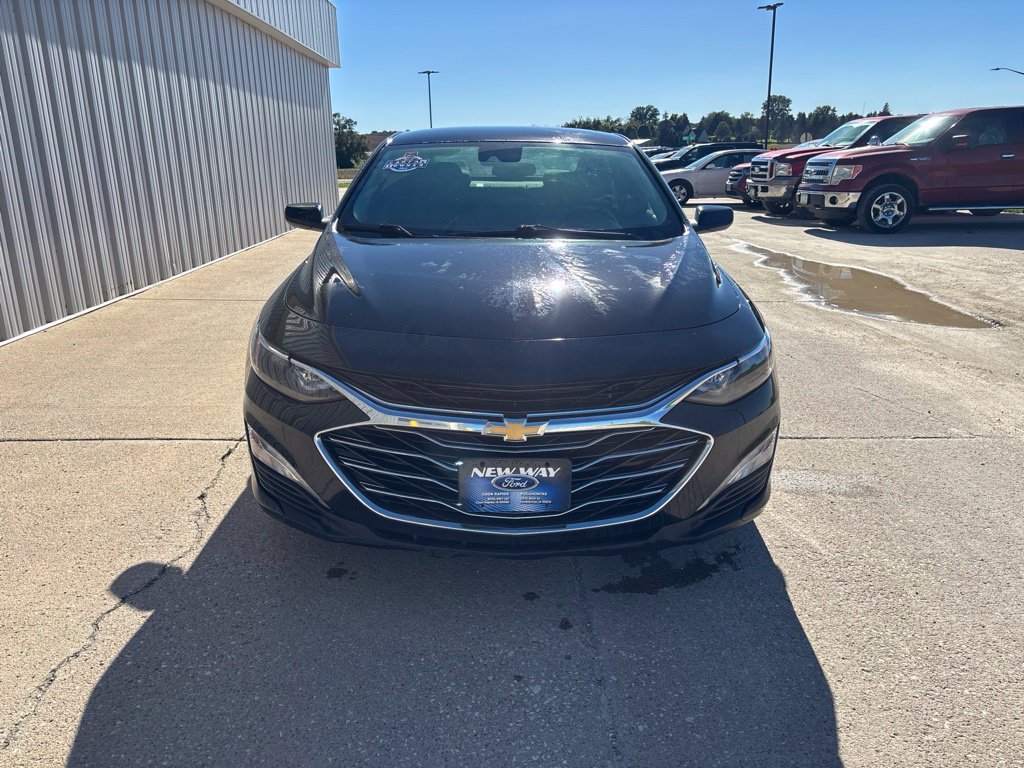 Used 2024 Chevrolet Malibu 1LT with VIN 1G1ZD5ST9RF164673 for sale in Coon Rapids, IA