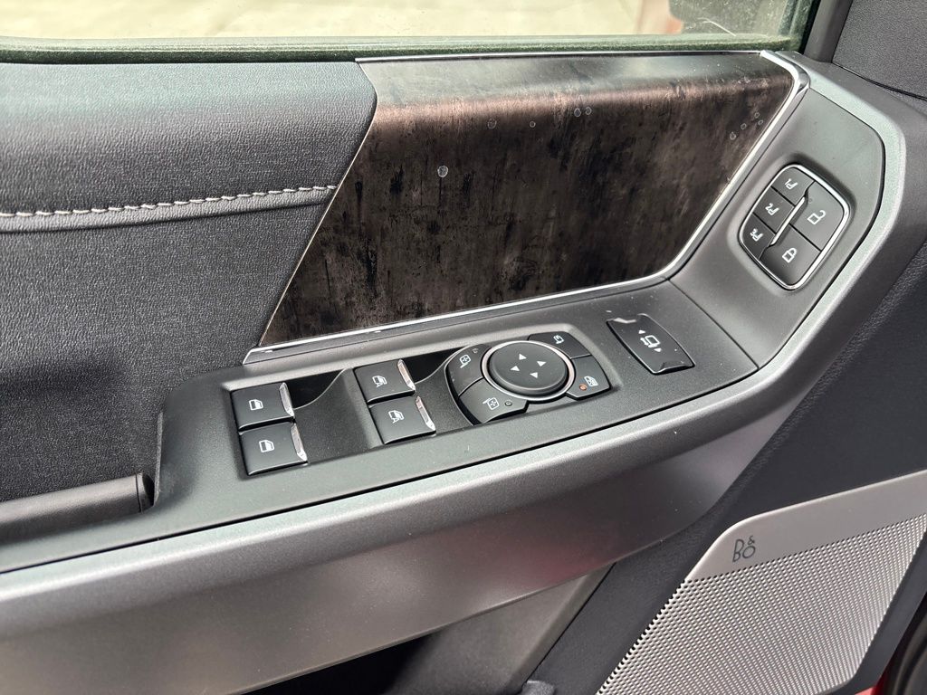 2026 Ford F-350 Super Duty Lariat - Photo 17