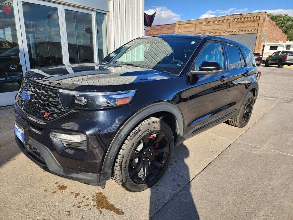 Used 2022 Ford Explorer ST SUV