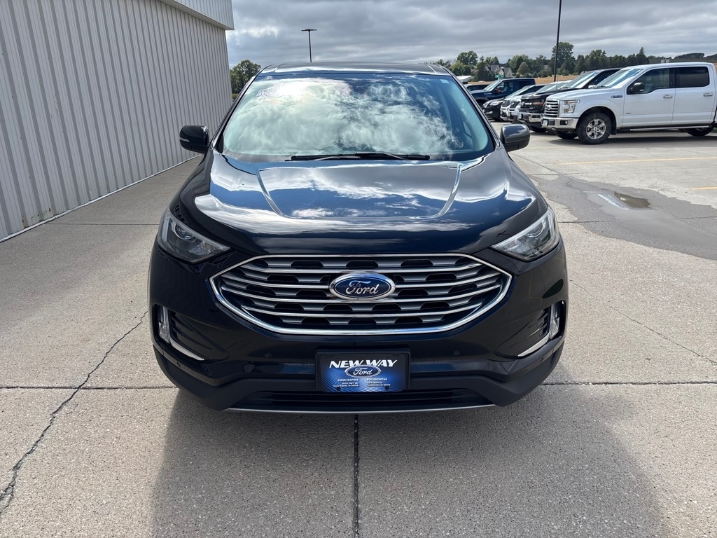 Used 2024 Ford Edge Titanium SUV