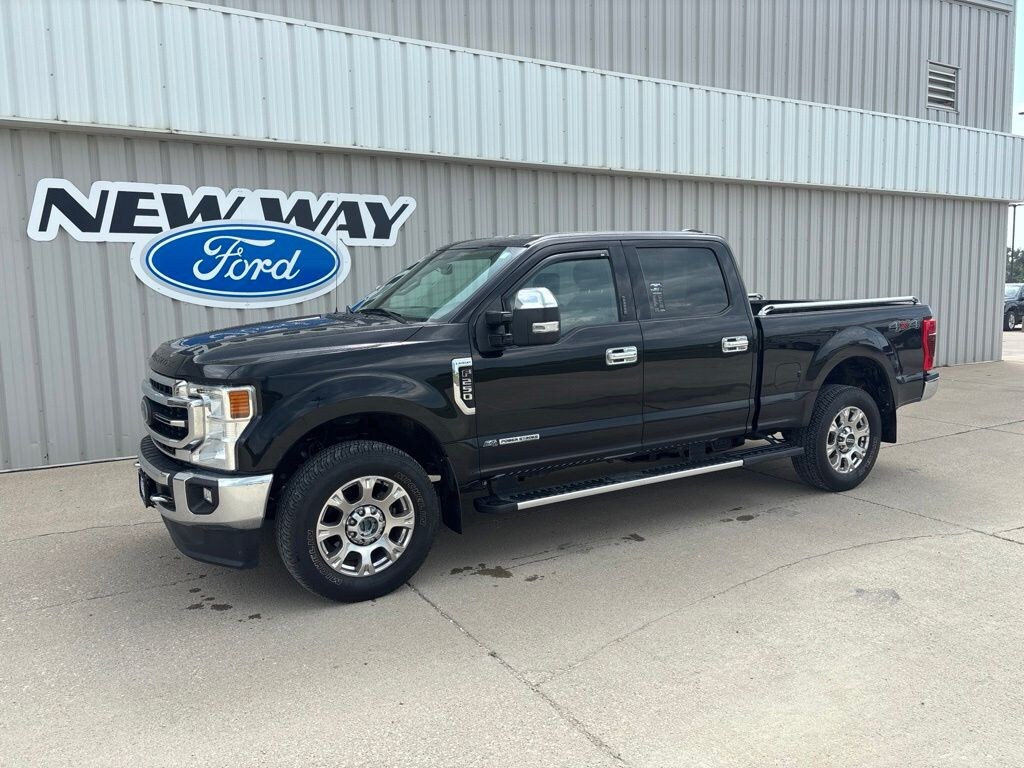 Used 2021 Ford F-250SD Lariat Truck