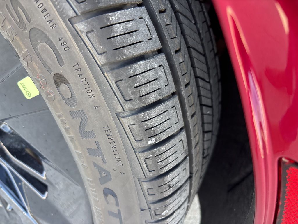 2025 Ford Mustang Mach-E GT - Photo 8