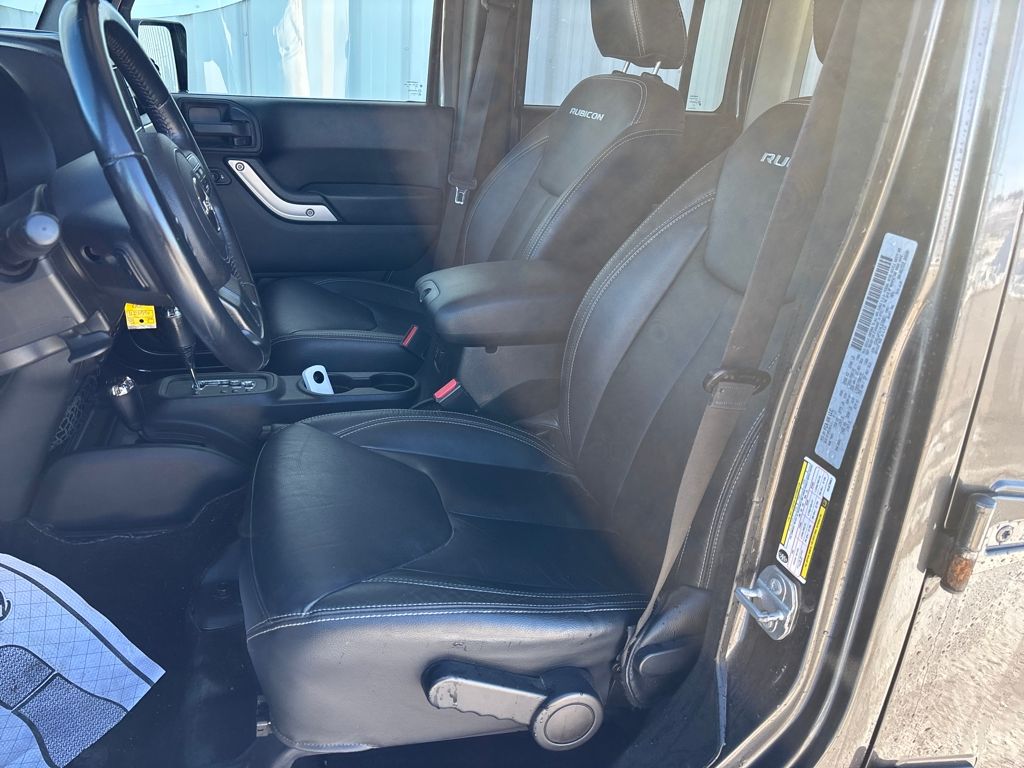 2017 Jeep Wrangler Unlimited Rubicon - Photo 12