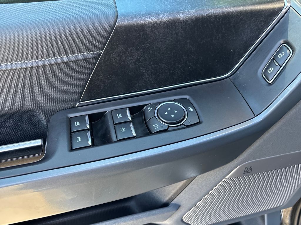 2023 Ford F-150 XLT - Photo 16