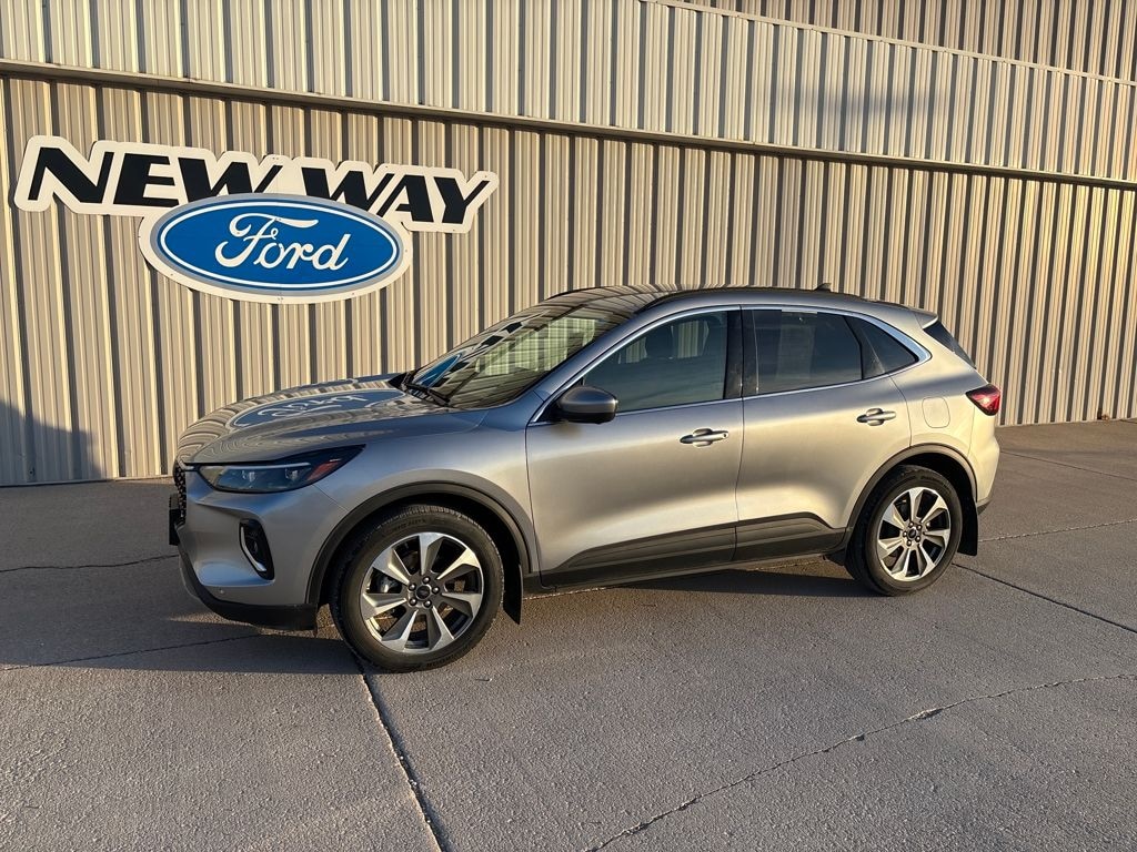 Used 2023 Ford Escape Platinum SUV