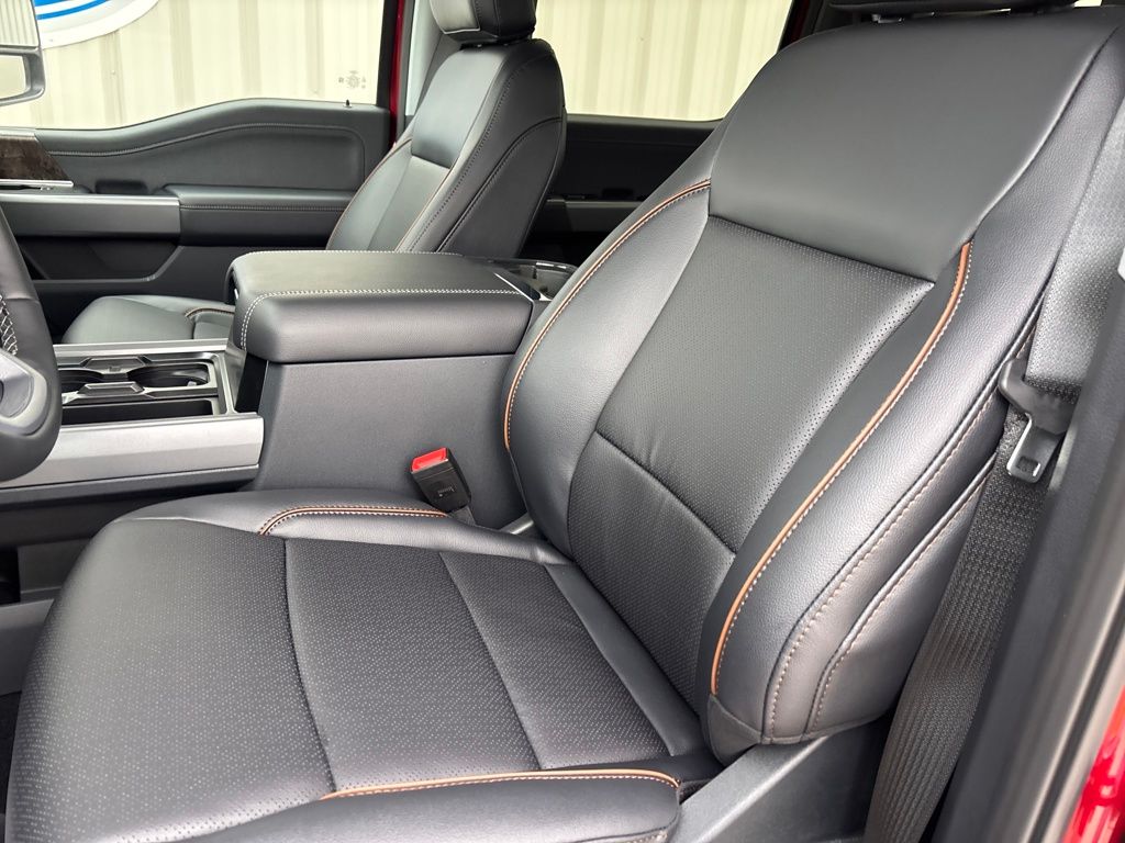 2026 Ford F-350 Super Duty Lariat - Photo 29