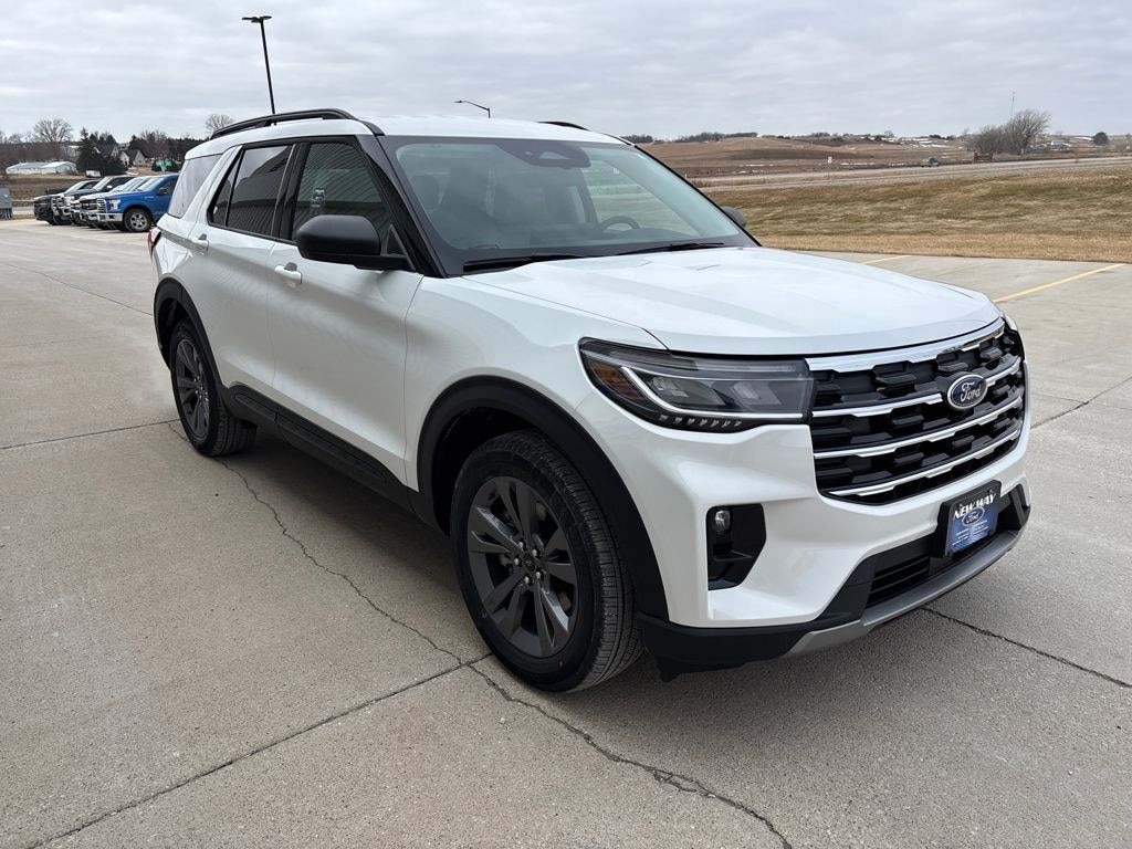 New 2026 Ford Explorer 4DR 4WD Active SUV