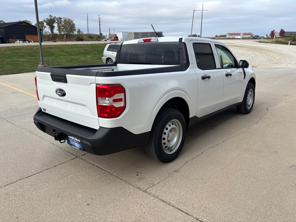 New 2025 Ford Maverick XL TRUCK