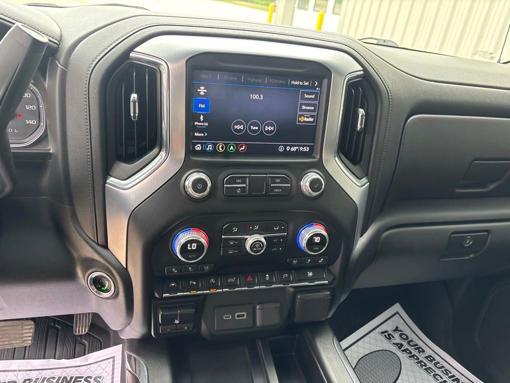 2020 GMC Sierra 1500 SLT - Photo 21
