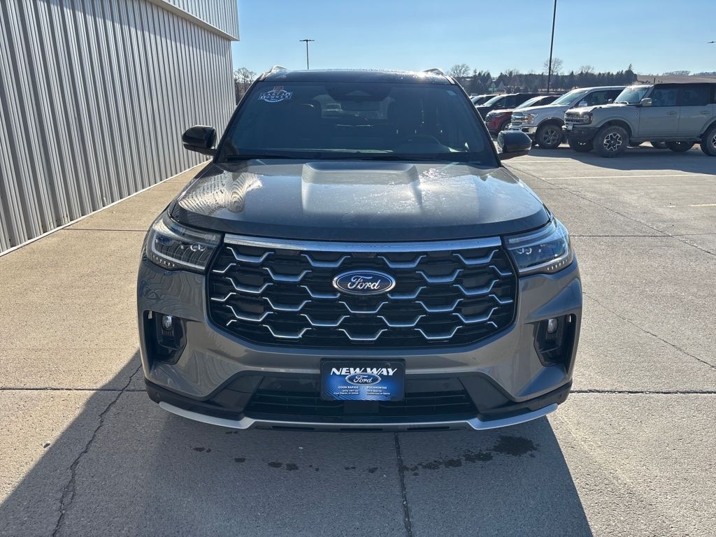 Used 2025 Ford Explorer Platinum SUV