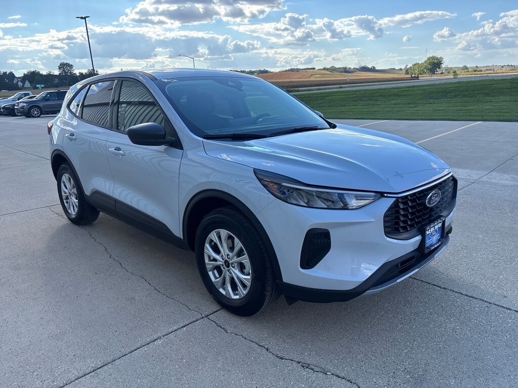 Used 2025 Ford Escape Active SUV