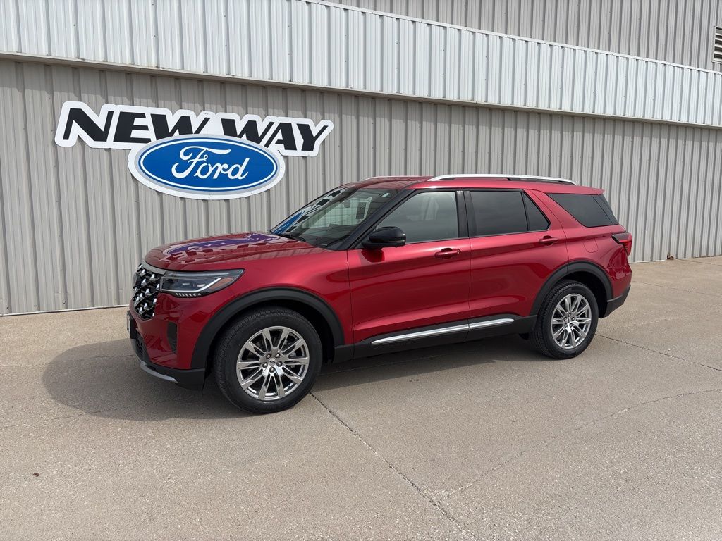 2026 Ford Explorer Platinum 4WD's photo