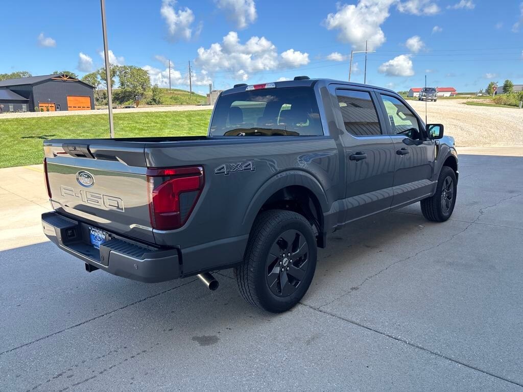 2025 Ford F-150 STX photo 4