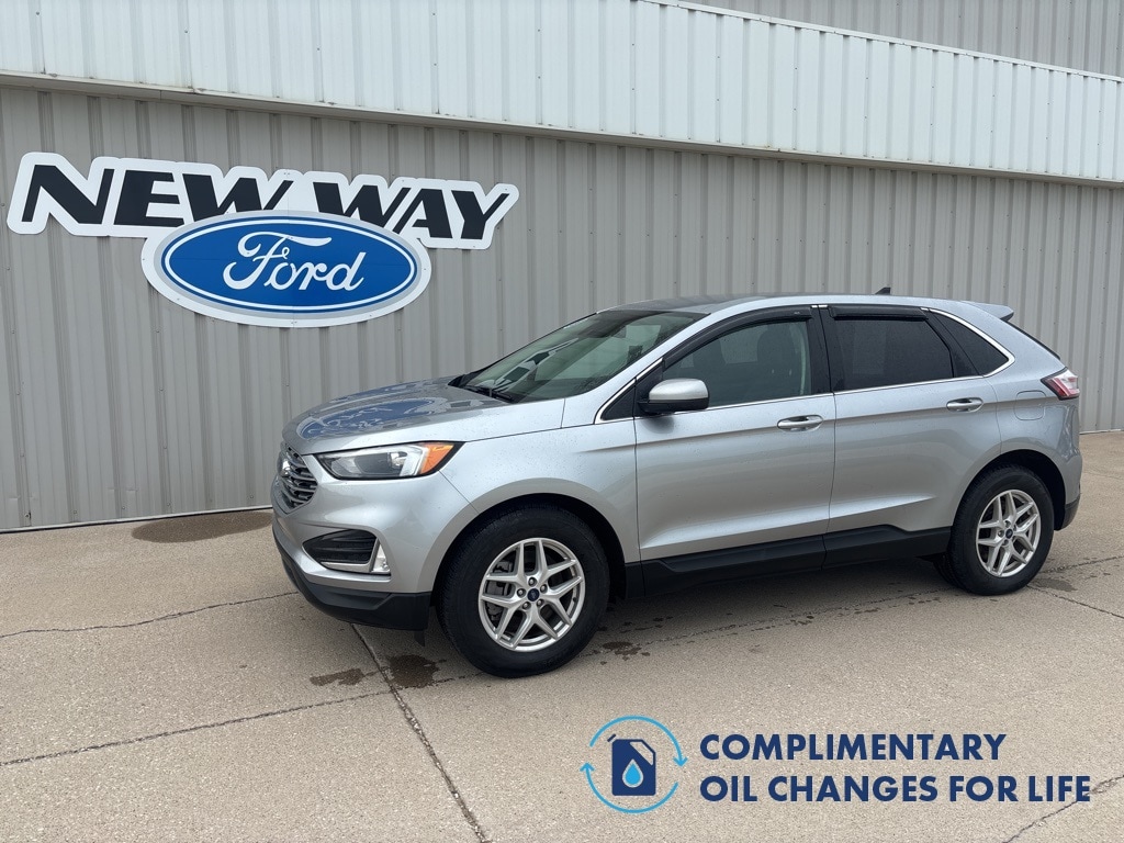 2022 Ford Edge SUV 