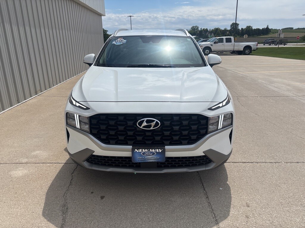 2023 Hyundai Santa Fe SEL photo 2