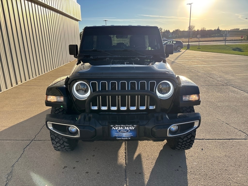 Used 2018 Jeep Wrangler Unlimited Sahara SUV