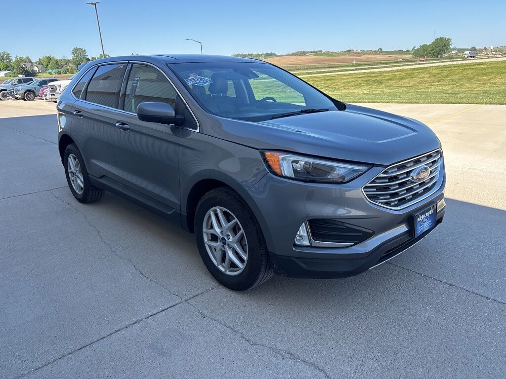 Used 2022 Ford Edge SEL SUV