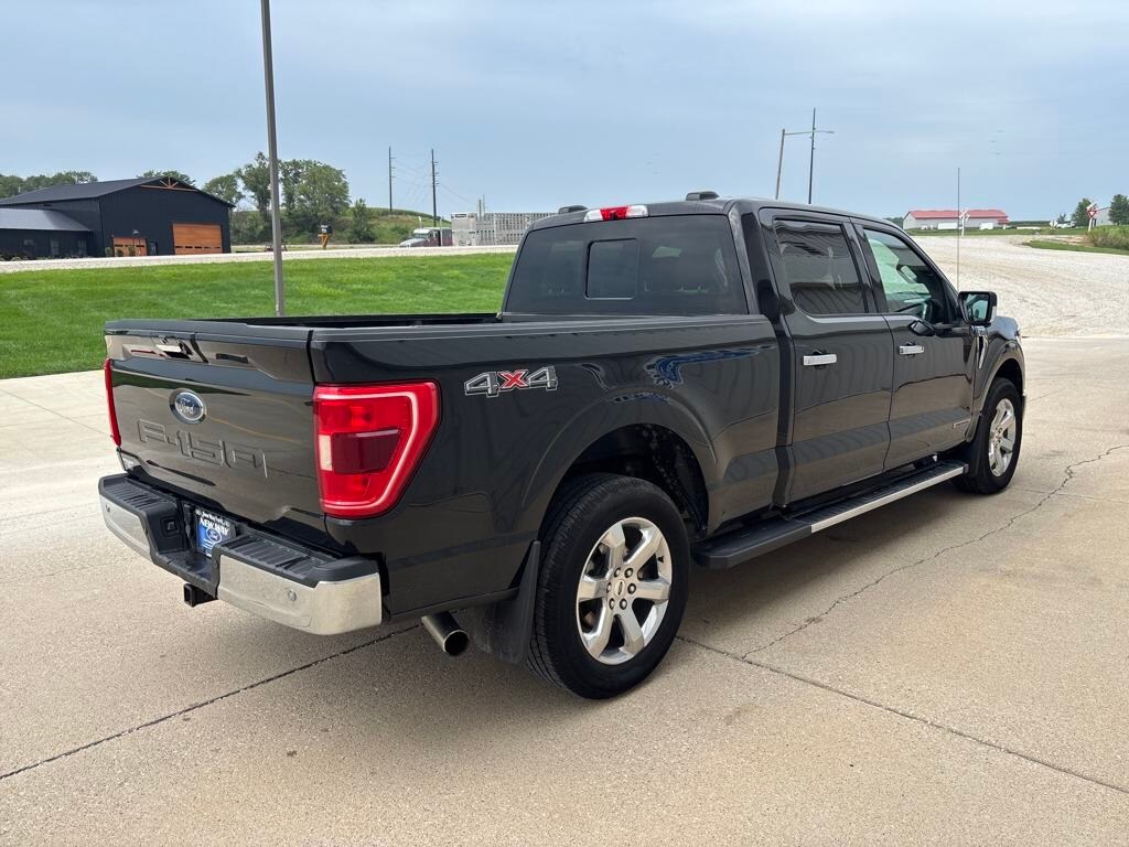 2021 Ford F-150 XLT photo 2