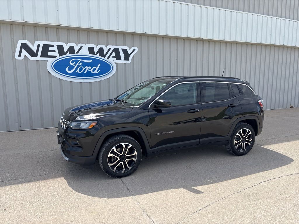 2022 Jeep Compass Limited 4X4's photo
