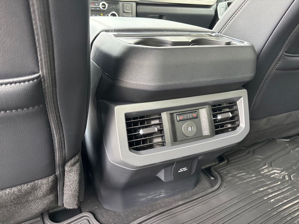 2026 Ford F-350 Super Duty Lariat - Photo 35