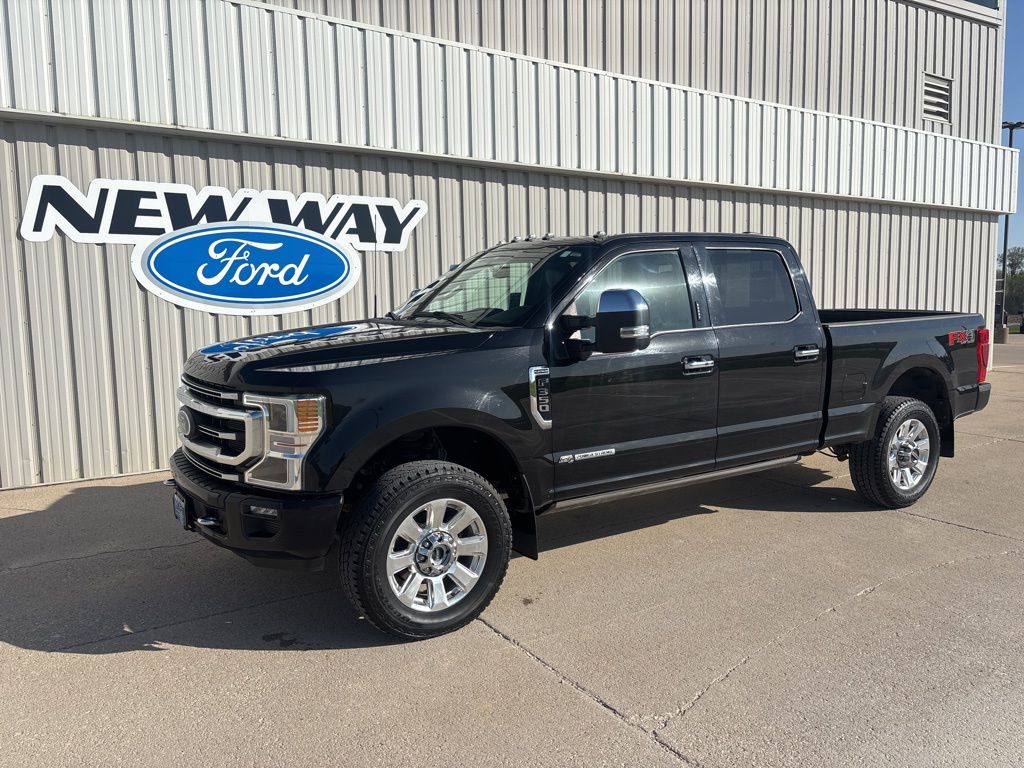 2022 Ford F-350 Platinum 4x4 Crew Cab 6-1/2' Box SRW's photo