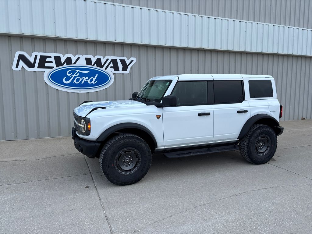 2025 Ford Bronco Badlands 4x4's photo