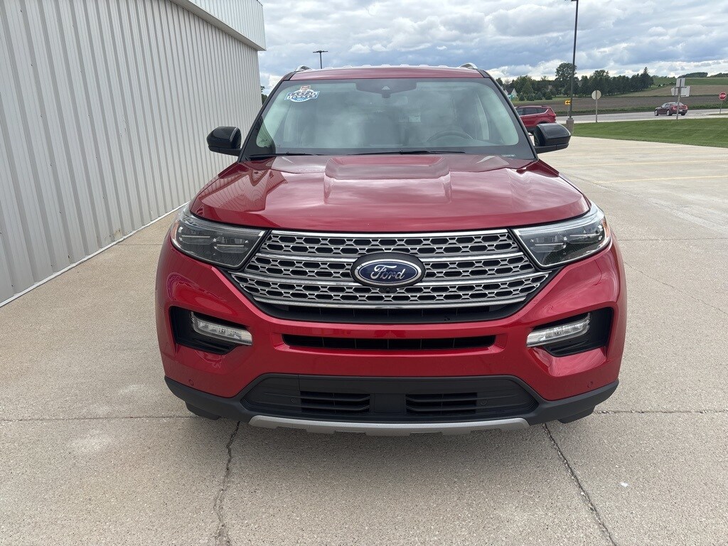 2023 Ford Explorer Limited photo 2
