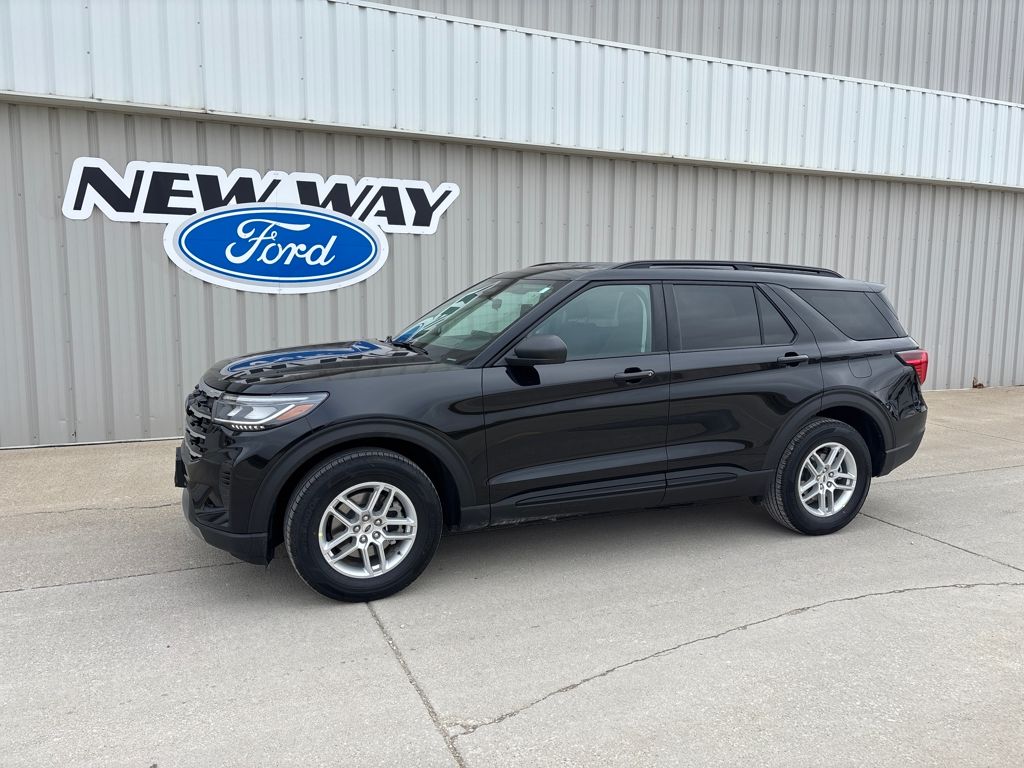 2026 Ford Explorer Active 4WD's photo