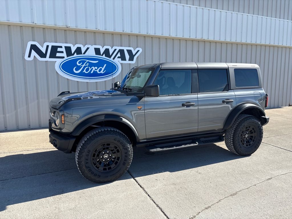 2026 Ford Bronco Badlands 4x4's photo