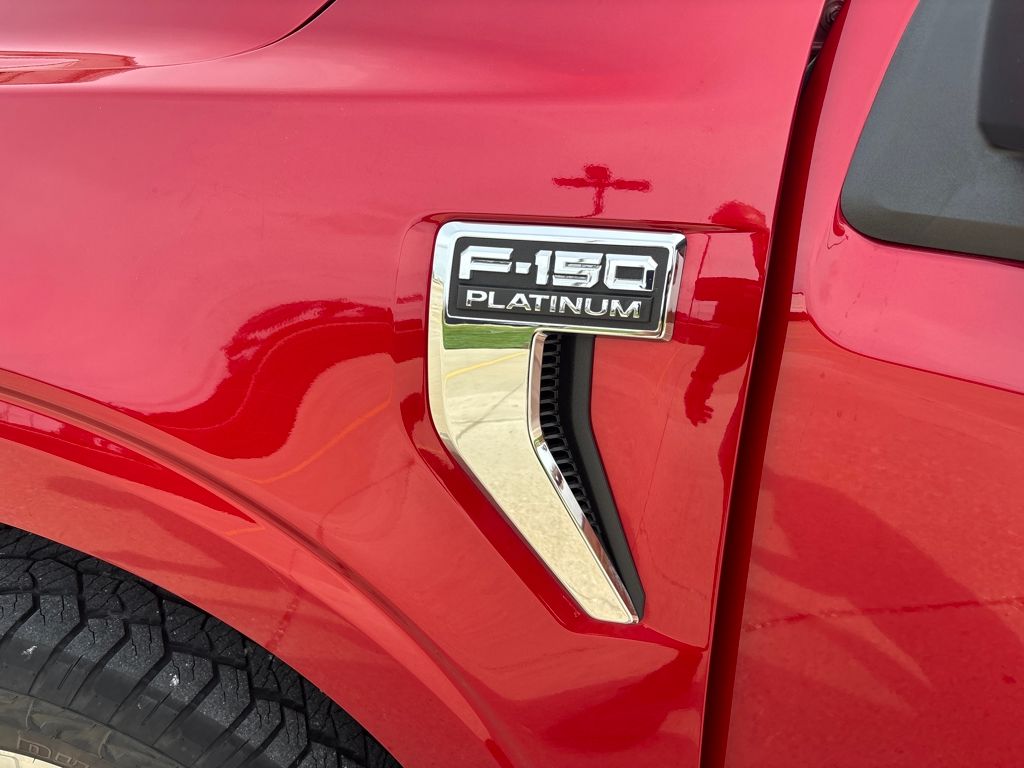 2023 Ford F-150 Platinum - Photo 17