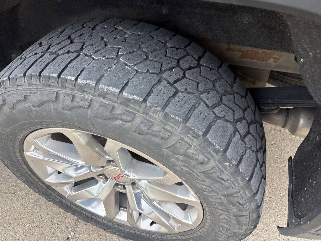 2020 GMC Sierra 1500 SLT - Photo 9