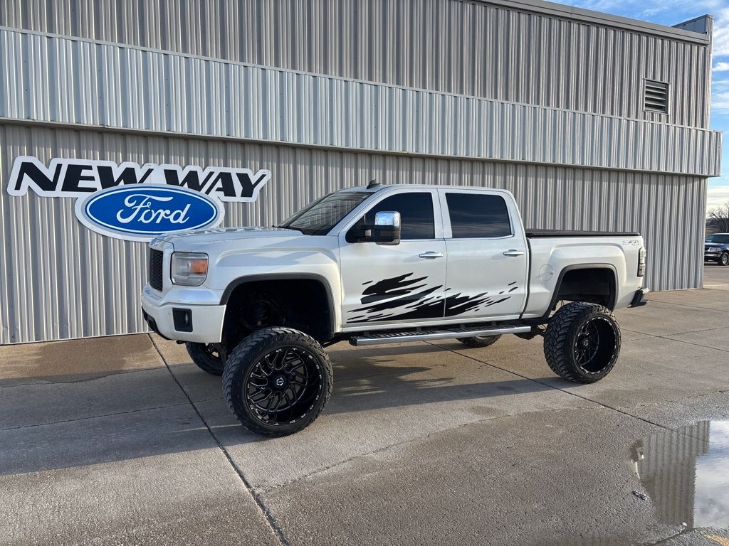 2015 GMC Sierra 4WD Crew Cab SLT SWB's photo