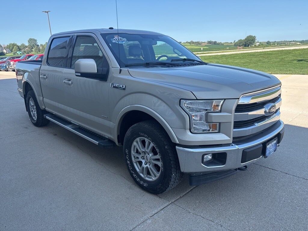 2017 Ford F-150 Lariat photo 3