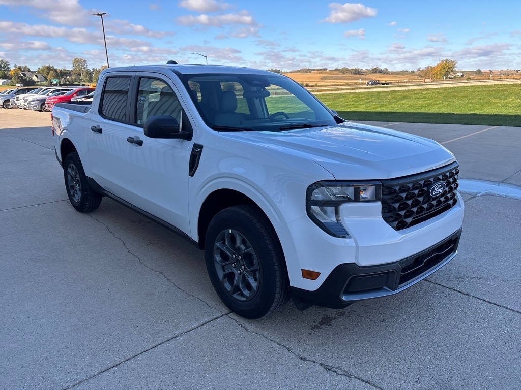 New 2025 Ford Maverick XLT TRUCK