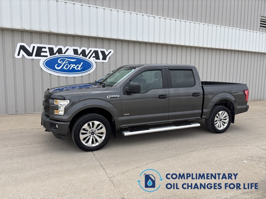 2016 Ford F-150 XL's photo