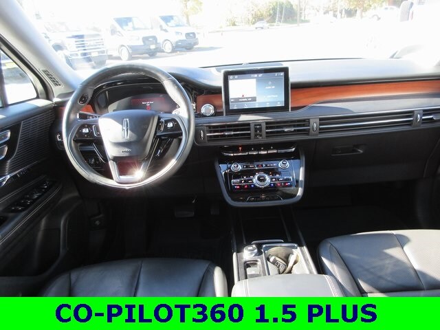 2022 Lincoln Corsair Reserve photo 3