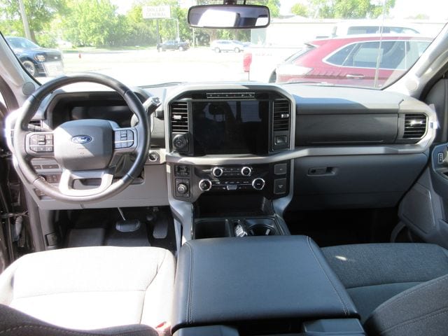 Photo 6