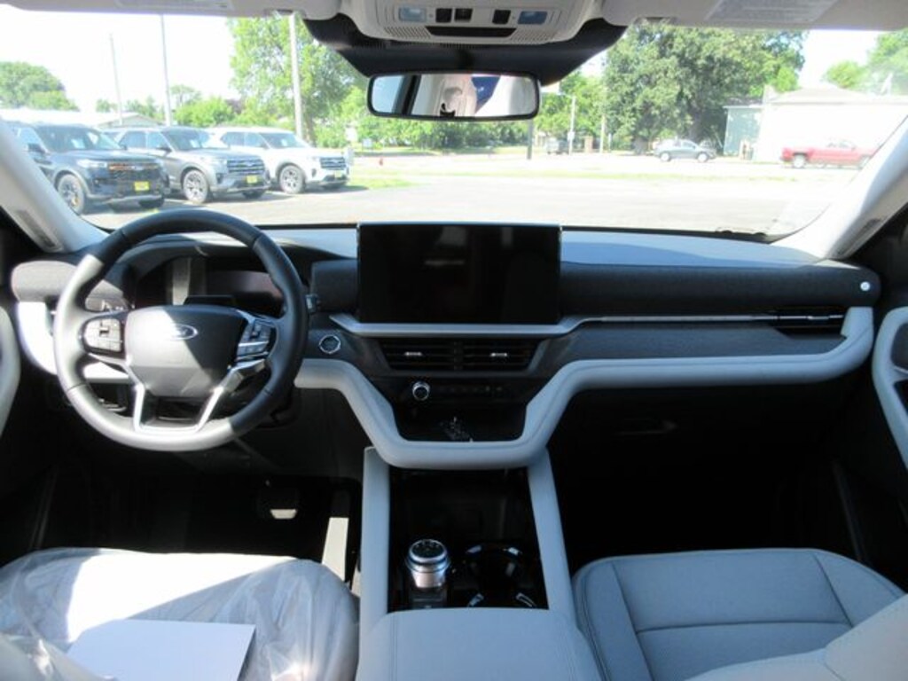 New 2026 Ford Explorer Platinum SUV