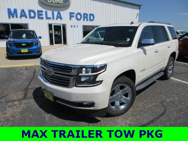 2015 Chevrolet Tahoe LTZ photo 2