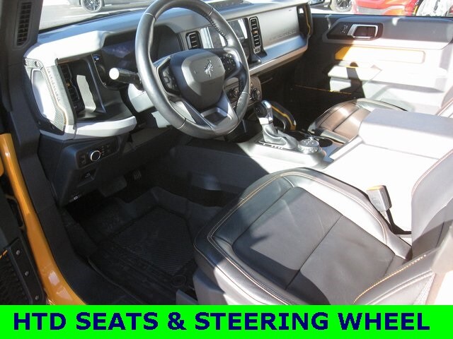 2022 Ford Bronco Badlands photo 2