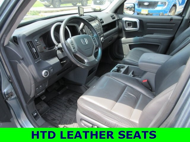 Used 2006 Honda Ridgeline RTL with VIN 2HJYK16516H559093 for sale in Madelia, Minnesota